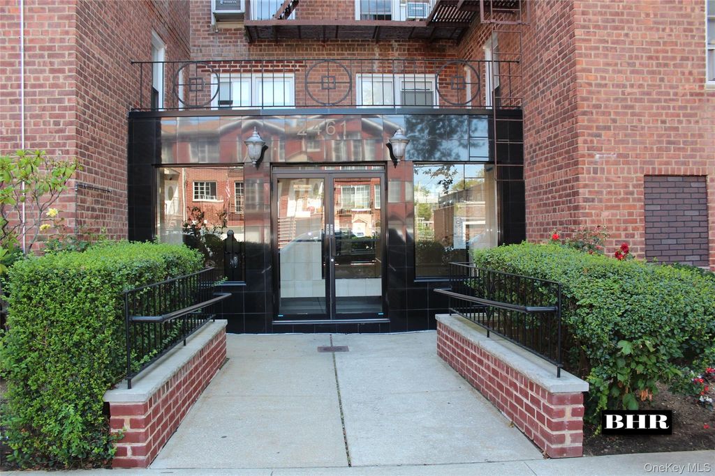 2461 E 29th Street 5G, Brooklyn, NY 11235