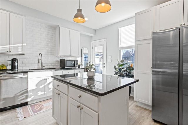 158 Wisconsin Avenue, Columbus, OH 43222