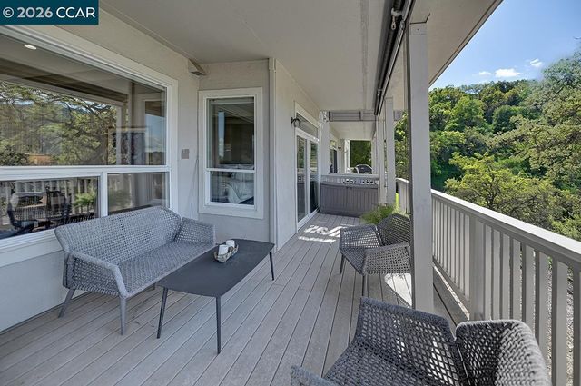 539 High Eagle Ct, Walnut Creek, CA 94595