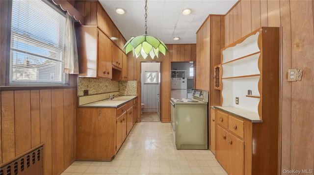 95 aka 89 Rossiter Avenue, Yonkers, NY 10701