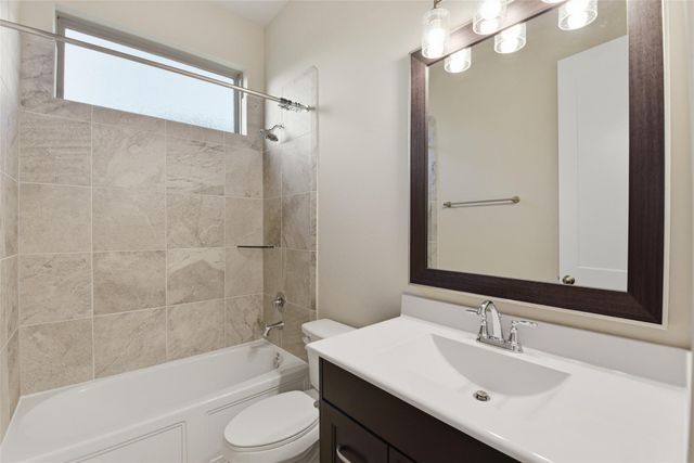 9515 Willard Drive, Manvel, TX 77578