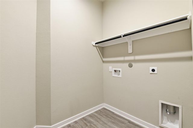 9515 Willard Drive, Manvel, TX 77578