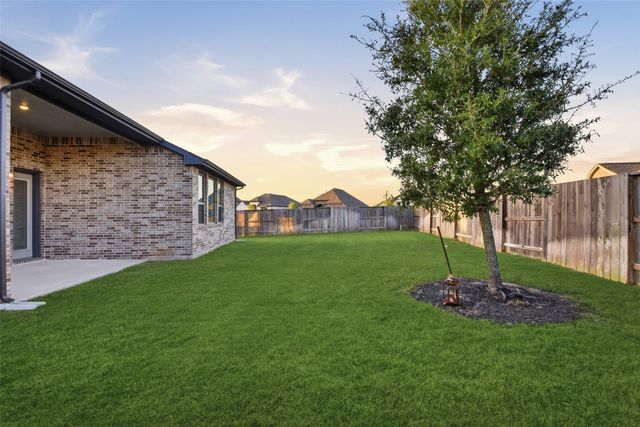 9515 Willard Drive, Manvel, TX 77578