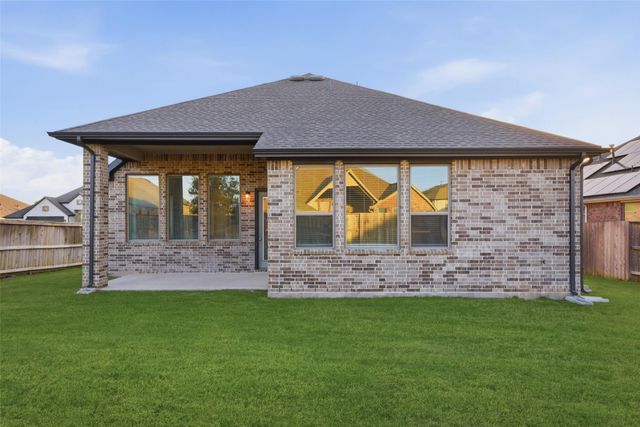 9515 Willard Drive, Manvel, TX 77578