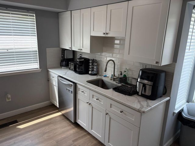 3 KENT CT, Mount Holly, NJ 08060