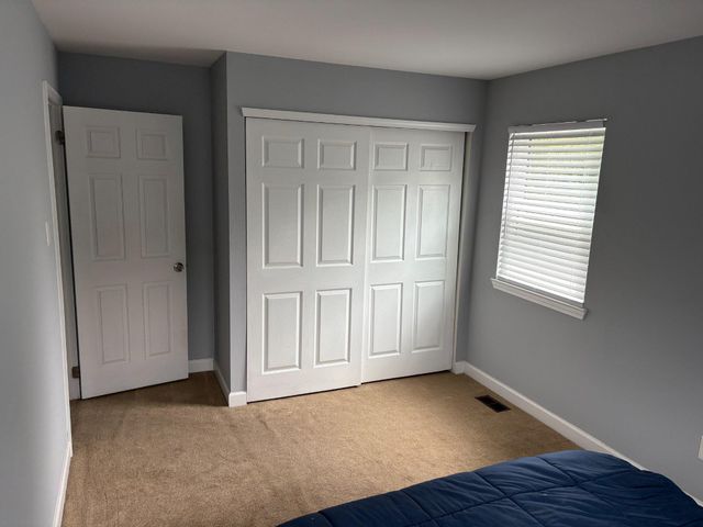 3 KENT CT, Mount Holly, NJ 08060
