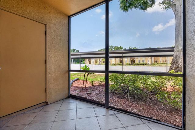10125 SAILWINDS BOULEVARD N 104, Largo, FL 33773