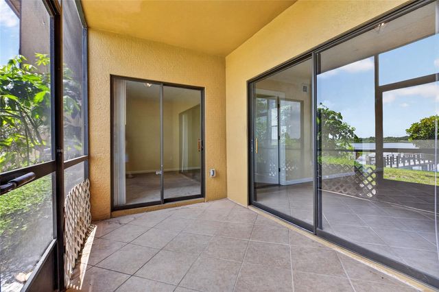 10125 SAILWINDS BOULEVARD N 104, Largo, FL 33773