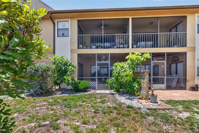 10125 SAILWINDS BOULEVARD N 104, Largo, FL 33773