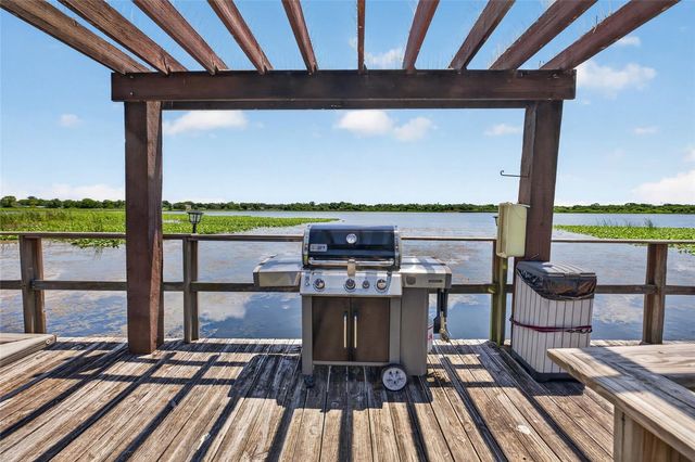 10125 SAILWINDS BOULEVARD N 104, Largo, FL 33773