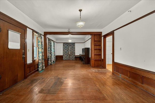 435 N Alta Avenue, Dinuba, CA 93618