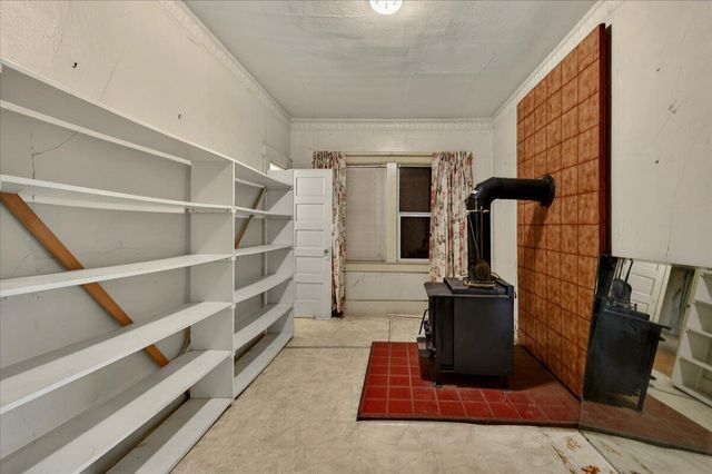 435 N Alta Avenue, Dinuba, CA 93618