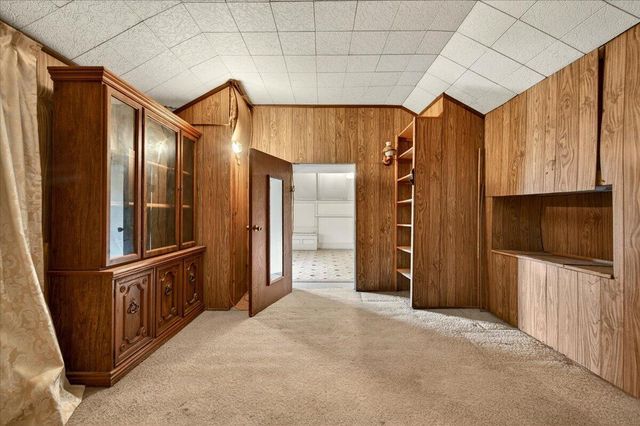 435 N Alta Avenue, Dinuba, CA 93618