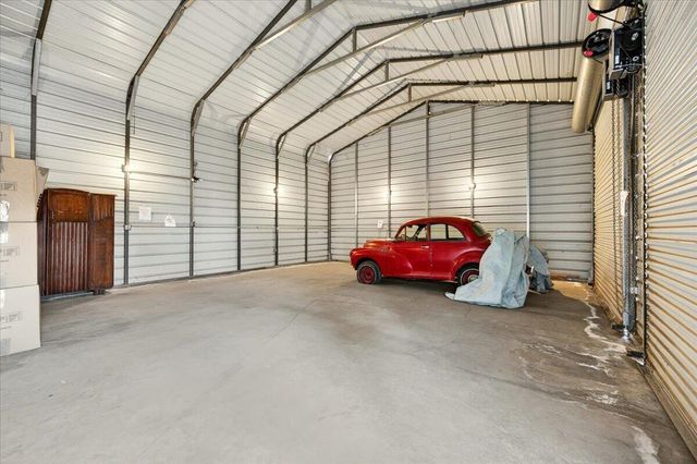 435 N Alta Avenue, Dinuba, CA 93618