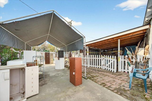 435 N Alta Avenue, Dinuba, CA 93618