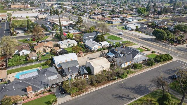 435 N Alta Avenue, Dinuba, CA 93618