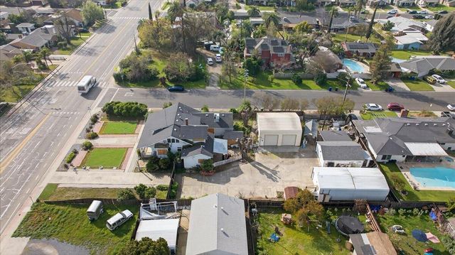 435 N Alta Avenue, Dinuba, CA 93618