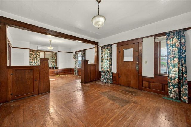 435 N Alta Avenue, Dinuba, CA 93618