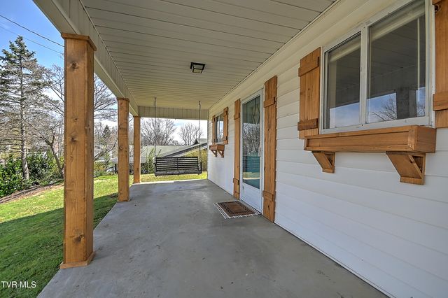 2228 High Street, Bristol, VA 24201