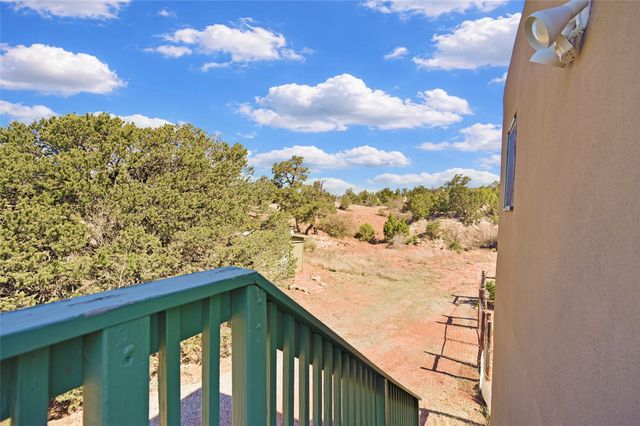 67 Ranchos Canoncito, Santa Fe, NM 87508