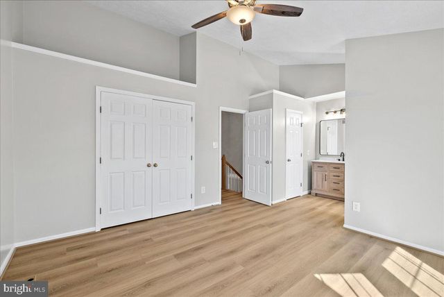 14024 WINDING RIDGE LN, Centreville, VA 20121