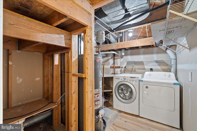 14024 WINDING RIDGE LN, Centreville, VA 20121