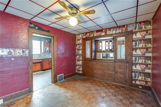 263 19th Street NW, Barberton, OH 44203