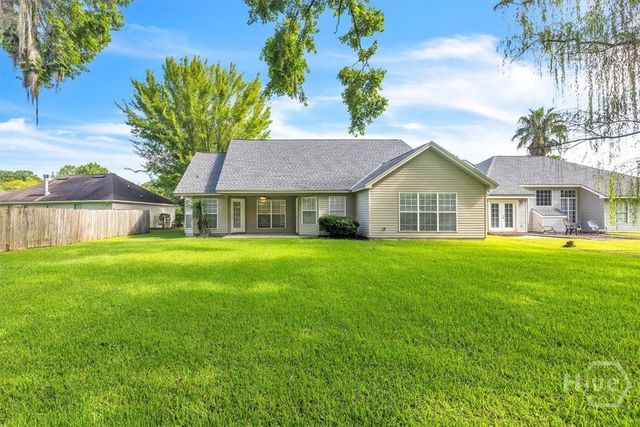 176 Shady Oak Circle, Richmond Hill, GA 31324