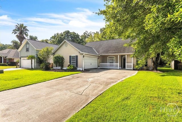 176 Shady Oak Circle, Richmond Hill, GA 31324