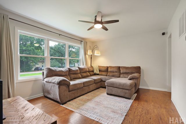 9004 Shady Lane, Wonder Lake, IL 60097