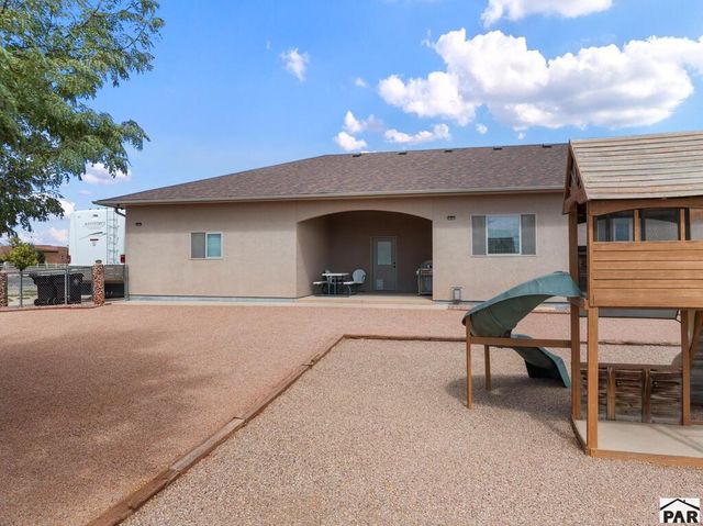 1058 E Marengo Dr, Pueblo West, CO 81007