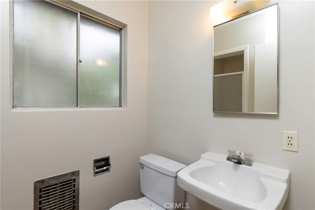 3026 Lansbury Avenue, Claremont, CA 91711