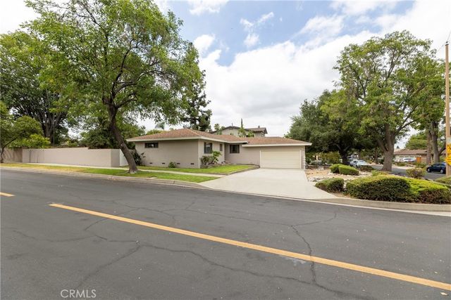 3026 Lansbury Avenue, Claremont, CA 91711