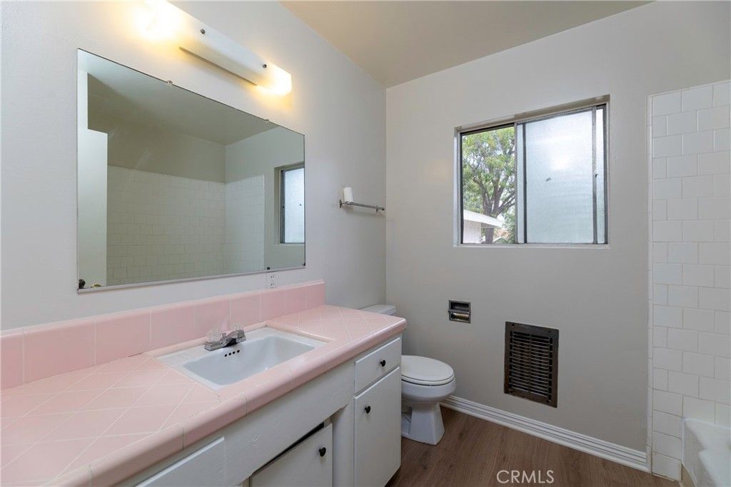 Image 15 of property listing at 3026 Lansbury Avenue, Claremont, CA 91711