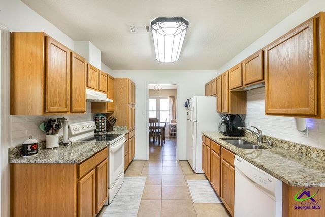 110 Wildwood Trail, Bonaire, GA 31005