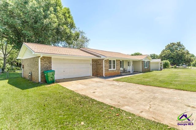 110 Wildwood Trail, Bonaire, GA 31005