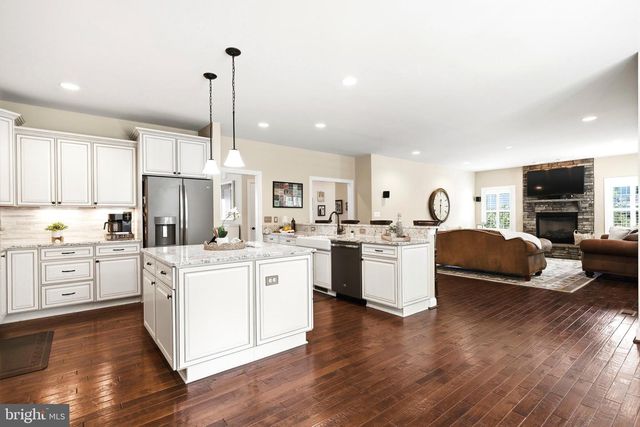 81 SIMMONS RIDGE RD, Prince Frederick, MD 20678