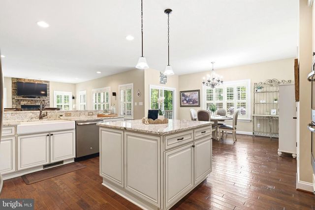 81 SIMMONS RIDGE RD, Prince Frederick, MD 20678