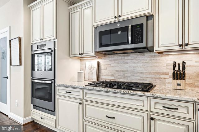 81 SIMMONS RIDGE RD, Prince Frederick, MD 20678