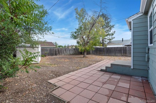 9460 High Street, Thornton, CO 80229