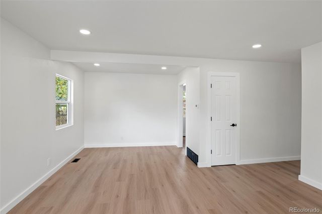 9460 High Street, Thornton, CO 80229