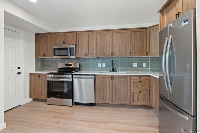 9460 High Street, Thornton, CO 80229
