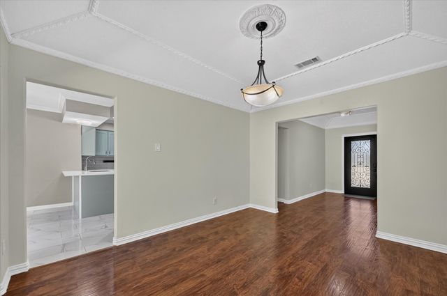 1905 Country Club Drive, Plano, TX 75074