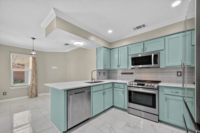 1905 Country Club Drive, Plano, TX 75074