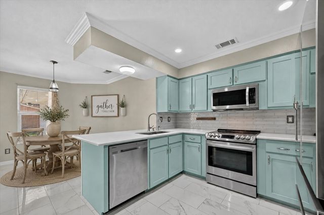1905 Country Club Drive, Plano, TX 75074