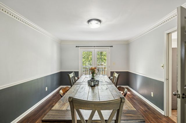 2500 Country Club Ln, Columbia, TN 38401