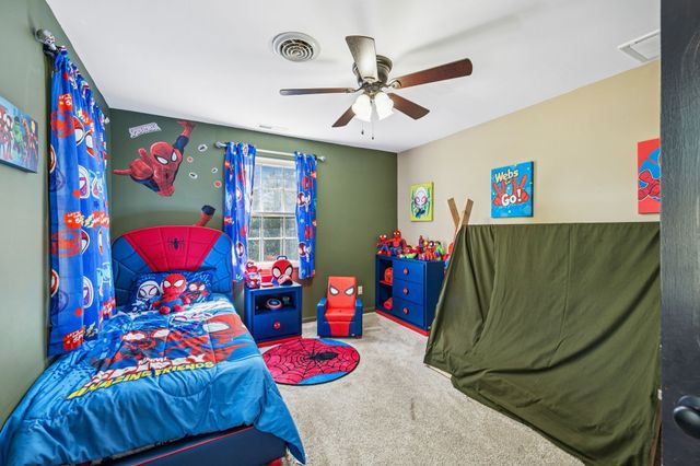 2500 Country Club Ln, Columbia, TN 38401