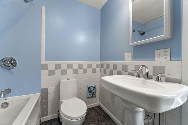 255 Jefferson Street, Valparaiso, IN 46383