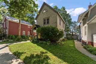 255 Jefferson Street, Valparaiso, IN 46383