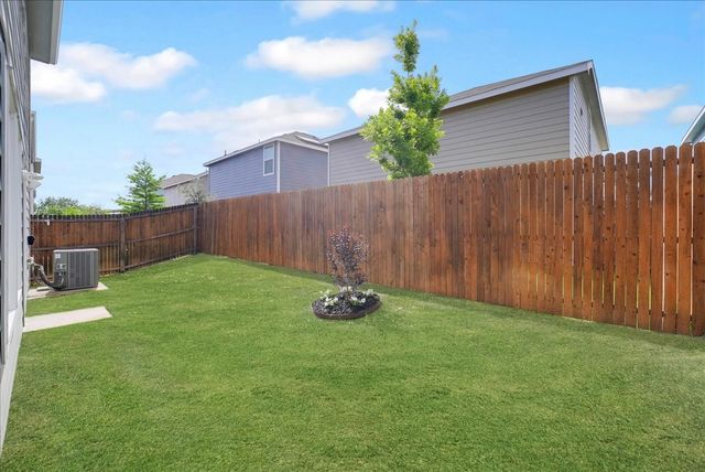 2926 Lorena Jordan Road, Dallas, TX 75212